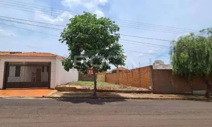 Venda de Terreno / Padrão na cidade de Ribeirão Preto
