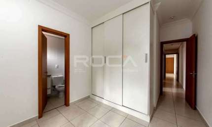 Venda de Apartamentos / Padrão na cidade de Ribeirão Preto