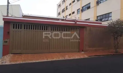 Casa à venda na Vila Amélia, Ribeirão Preto: 5 dormitórios, churrasqueira e mais!