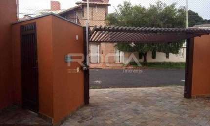 Casa à venda em Ribeirânia, Ribeirão Preto: 3 dormitórios, piscina e 4 garagens!