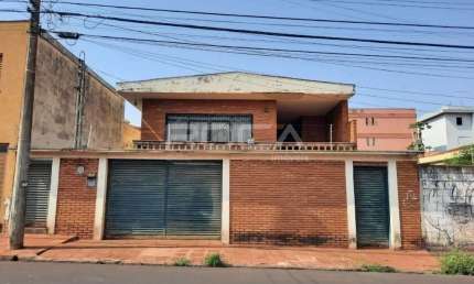 Venda de Casas / Padrão na cidade de Ribeirão Preto