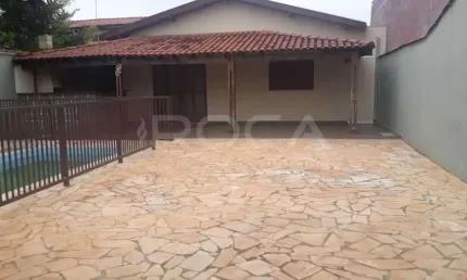 Casa à venda com 2 dormitórios, no bairro Parque dos Lagos em Ribeirão Preto.