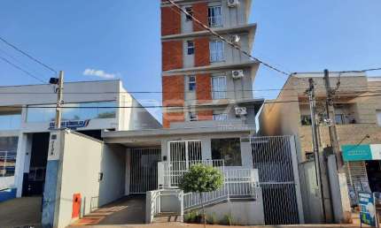 Apartamento para alugar com 01 dormitório no Jardim Presidente Médici em Ribeirão Preto