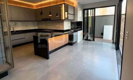 Casa à vendacom 3 suítes no Condomínio Quinta da Primavera em Ribeirão Preto!