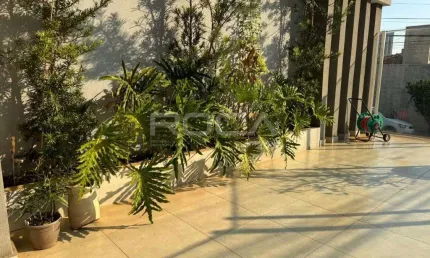Casa de alto padrão com 4 dormitórios, no Jardim Macedo, Ribeirão Preto