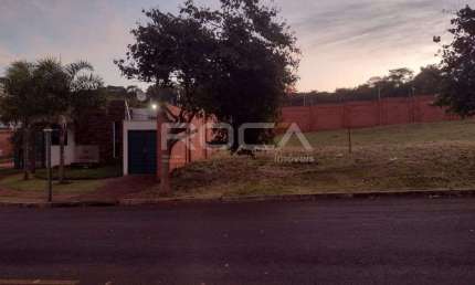 Venda de Terreno / Padrão na cidade de Ribeirão Preto