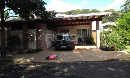 Casa à venda com 4 suítes no Condomínio Parque das Figueiras em Ribeirão Preto