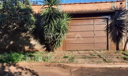 Casa à venda no Parque Cândido Portinari, Ribeirão Preto | 2 dormitórios, suíte e garagem