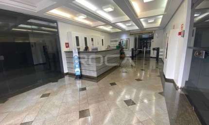Sala Comercial para alugar com 39m² de área útil no bairro Centro de Ribeirão Preto - Espaço Pronto para o Seu Negócio!