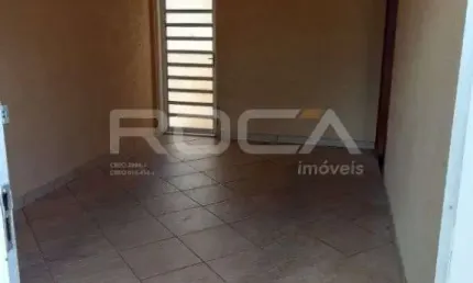 Sobrado à venda com 3 dormitórios no bairro Campos Elíseos em Ribeirão Preto.