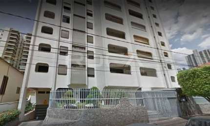 Aluguel de Apartamento Padrão com 3 Dormitórios no Centro de Ribeirão Preto