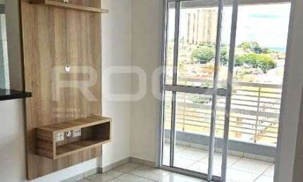 Apartamento à venda com 2 dormitórios no bairro Sumarezinho, em Ribeirão Preto