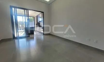 Casa térrea à venda com 3 quartos sendo 3 suítes no Condomínio Vila Romana, em Ribeirão Preto.