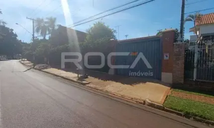 Casa para locação com 3 quartos no bairro Jardim Canadá, em Ribeirão Preto.