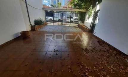 Venda de Casas / Comercial na cidade de Ribeirão Preto