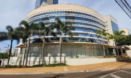 Salão Comercial para alugar com 480m² no bairro Jardim Botânico em Ribeirão Preto: Espaço Moderno e Funcional