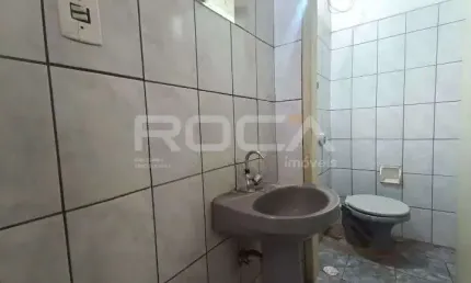 Excelente Salão Comercial para Alugar na Vila Tibério, Ribeirão Preto