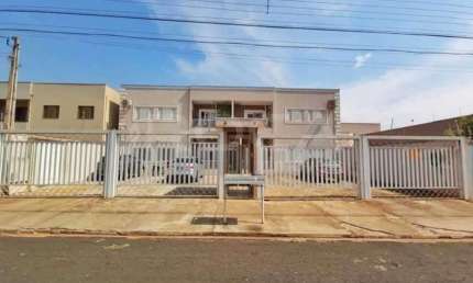 Apartamento térreo à venda no Res. e Com. Palmares - Ribeirão Preto