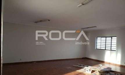 Locação de Comercial / Salão na cidade de Ribeirão Preto