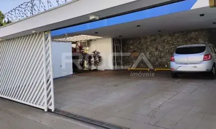 Casa comercial para alugar no bairro Jardim Sumaré em Ribeirão Preto.