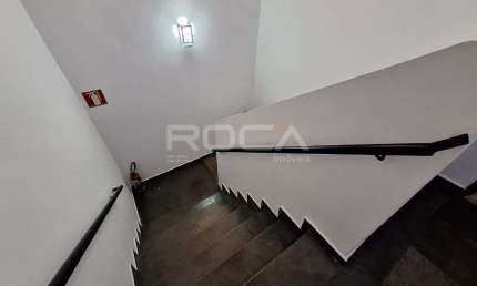 Apartamento Padrão de 3 Dormitórios no Jardim Irajá, Ribeirão Preto