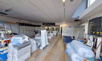 Prédio Comercial para alugar no bairro República, em Ribeirão Preto.