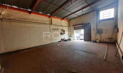Locação de Comercial / Salão na cidade de Ribeirão Preto