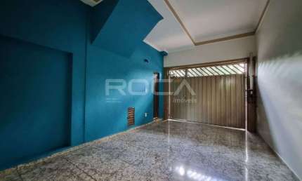 Casa para alugar com 3 quartos sendo 1 suíte no bairro Campos Elíseos, em Ribeirão Preto.
