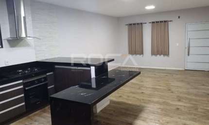 Casa à venda com 3 quartos sendo 1 suíte no Condomínio Portal da Mata, em Ribeirão Preto.