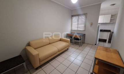 Apartamento semimobiliado para alugar com 1 quarto no bairro Jardim Nova Aliança, em Ribeirão Preto.