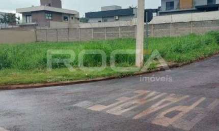 Terreno à venda no bairro Jardim Cybelli, em Ribeirão Preto