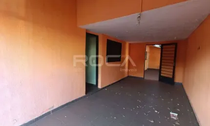 Casa à venda com 3 quartos no bairro Palma Travassos, em Ribeirão Preto.