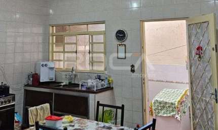 Casa para locação e venda com 3 quartos no bairro Vila Virgínia, em Ribeirão Preto