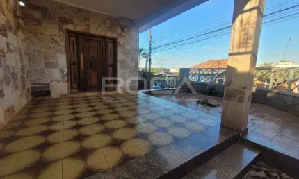 Casa à venda com 3 quartos, sendo 1 suíte, no bairro Jardim Mosteiro, em Ribeirão Preto.