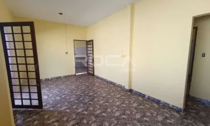 Salão Comercial com residência no Monte Alegre, em Ribeirão Preto.