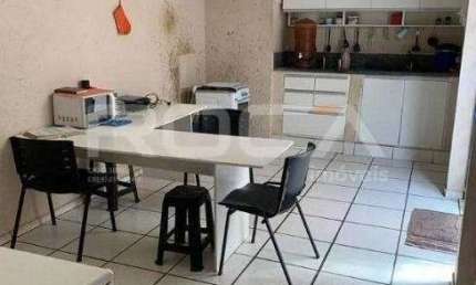 Casa à venda com 3 quartos no bairro Jardim Sumaré, em Ribeirão Preto.