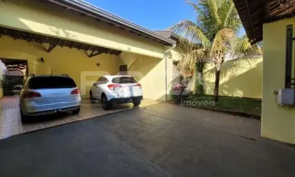 Casa térrea com 3 quartos à venda no bairro Cândido Portinari, em Ribeirão Preto