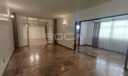 Casa à venda com 4 quartos, sendo 1 suíte, no bairro alto da boa vista, em ribeirão preto.