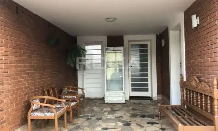 Casa térrea à venda com 3 quartos, sendo 1 suíte, no centro de ribeirão preto.