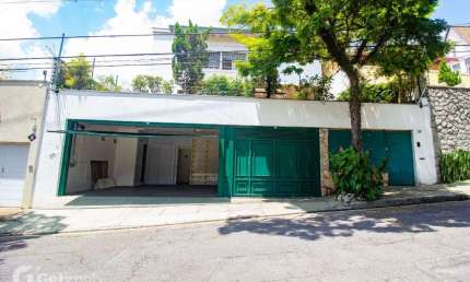 Casa com 4 quartos à venda na Ferdinando Laboriau, 59, Pacaembu, São Paulo por R$ 2.990.000