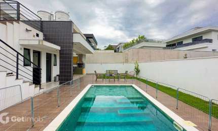 Casa em condomínio fechado com 3 quartos à venda na Aurora, 99, Cidade Tamboré, Santana de Parnaíba por R$ 3.400.000