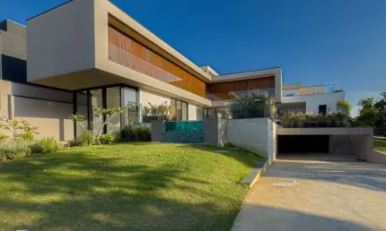 Casa em condomínio fechado com 4 quartos à venda na Alameda das Embaúbas, 220, Alphaville, Santana de Parnaíba por R$ 7.900.000