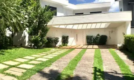 Casa em condomínio fechado com 4 quartos para alugar na Alameda Maracatins, 751, Alphaville, Santana de Parnaíba por R$ 20.000