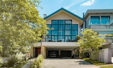 Casa em condomínio fechado com 4 quartos à venda na Alameda das Quaresmeiras, 244, Tamboré, Santana de Parnaíba por R$ 5.500.000