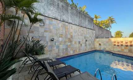 Casa em condomínio fechado com 4 quartos à venda na Alameda das Rosas, 264, Alphaville, Santana de Parnaíba por R$ 2.500.000