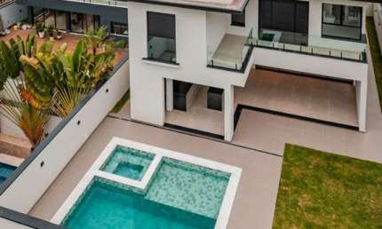 Casa em condomínio fechado com 4 quartos à venda na dos Aromas, 25, Cidade Tamboré, Santana de Parnaíba por R$ 4.900.000