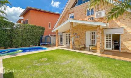 Casa em condomínio fechado com 3 quartos à venda na Alameda Maringá, 278, Alphaville, Santana de Parnaíba por R$ 2.350