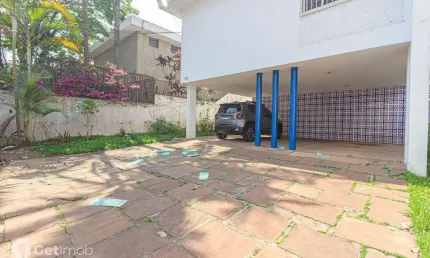 Casa com 3 quartos à venda na Rua Abegoaria, 189, Jardim das Bandeiras, São Paulo por R$ 2.600.000