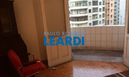 Apartamento à venda na Rua São João, 2035, Santa Cecília, São Paulo por R$ 780.000