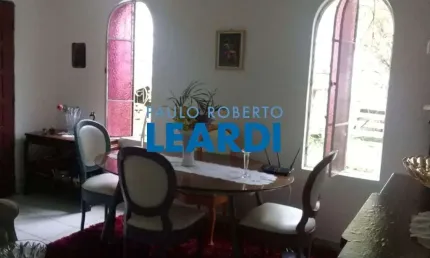Casa à venda na Avenida Professor Gióia Martins, 459, Morumbi, São Paulo por R$ 550.000